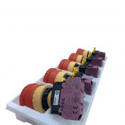 Idec YW1P-1EQ4 -S: Nút nhấn Φ22 màu đỏ